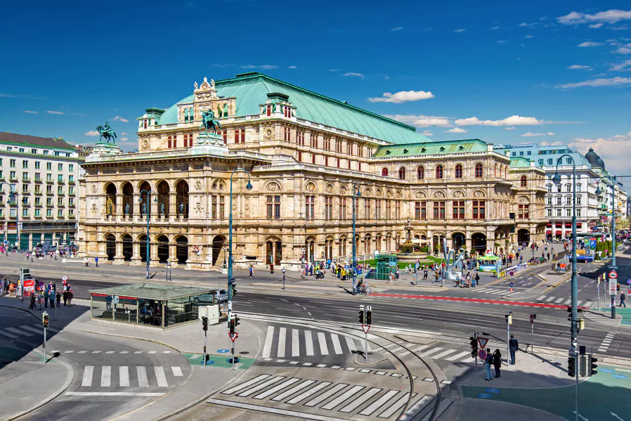 Explore the Beauty and Culture of Vienna: A Must-Visit Destination