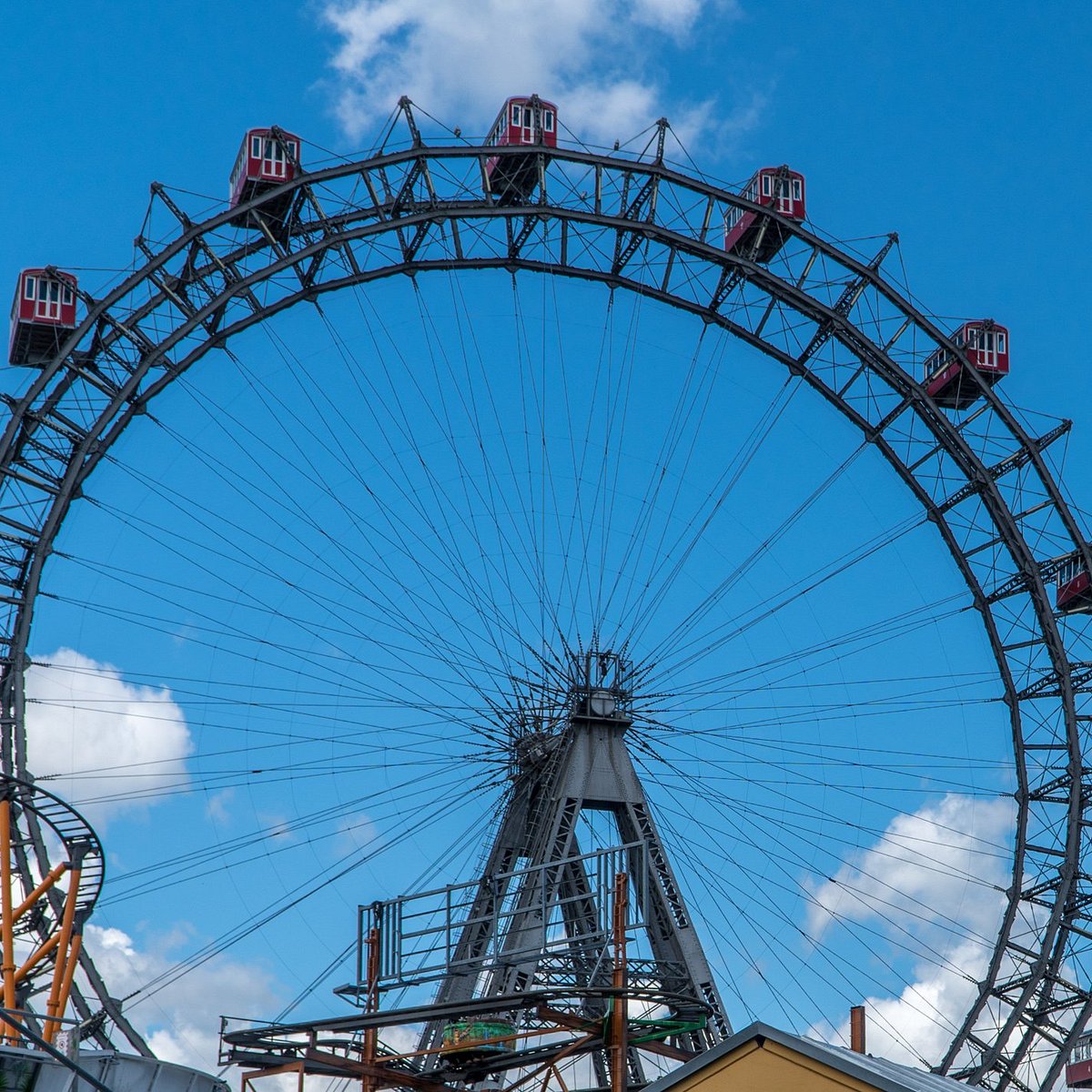 Vienna’s Prater Park: Austria’s Ultimate Playground of Adventure and Nature