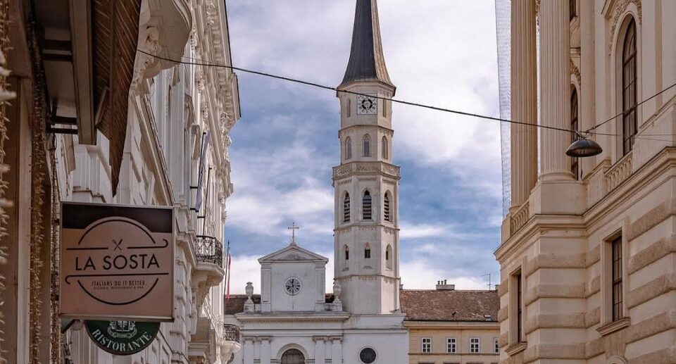 Michaelerkirche Vienna – Exploring the City’s Oldest Gothic Church